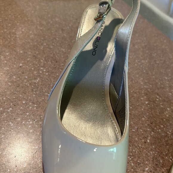 Comfy Bandolinos!!!! - Picture 3 of 4